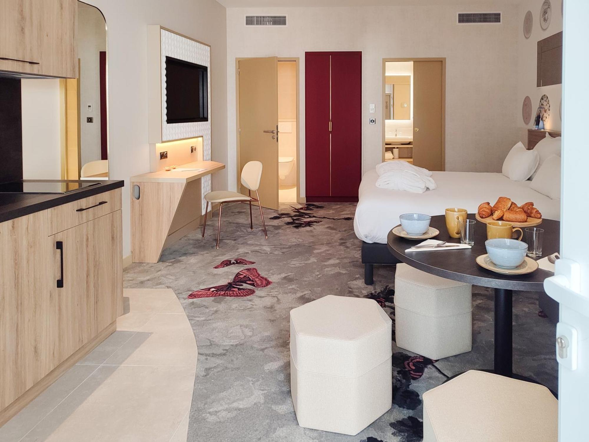 Brit Hotel Limoges Centre Gare Екстер'єр фото