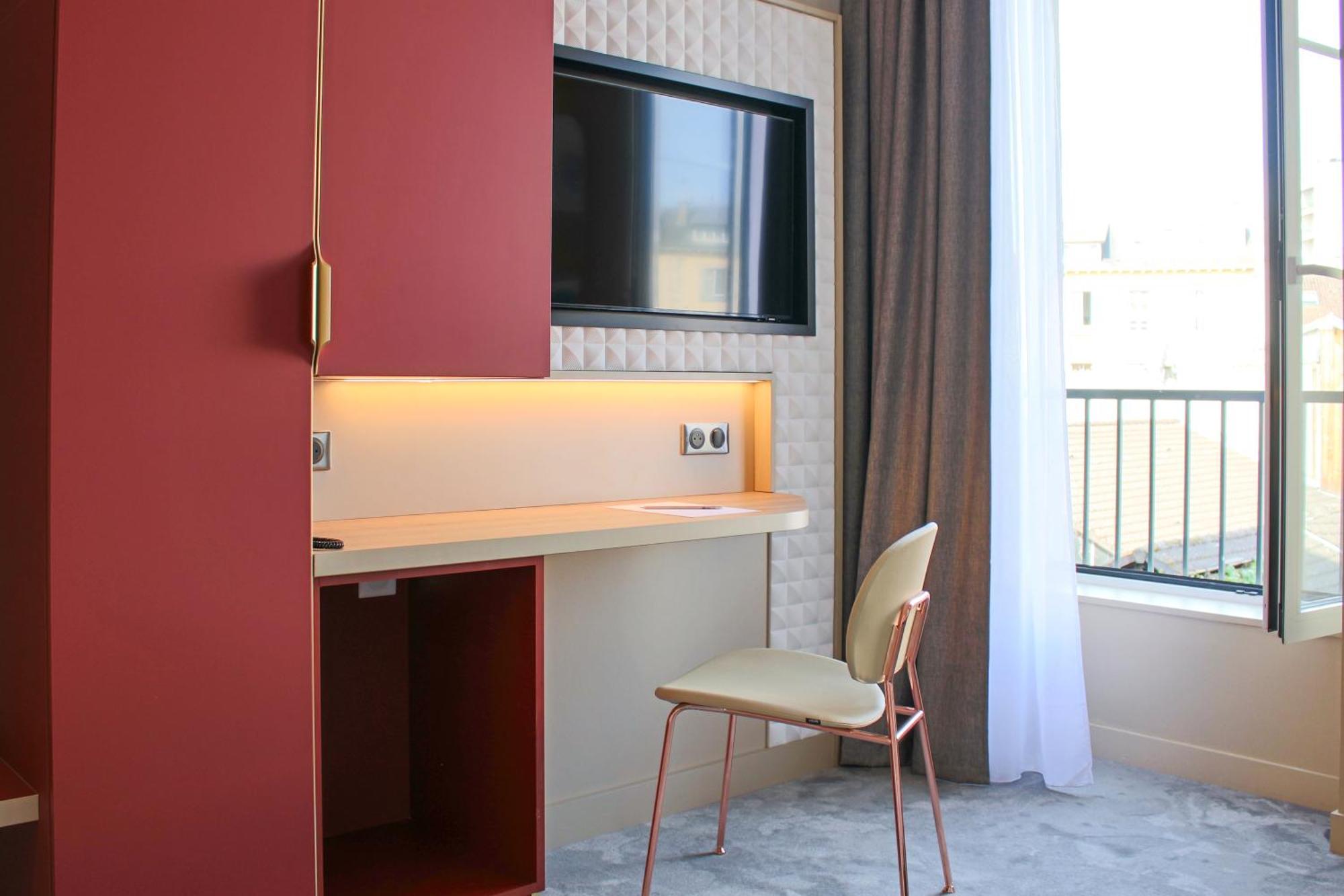 Brit Hotel Limoges Centre Gare Екстер'єр фото