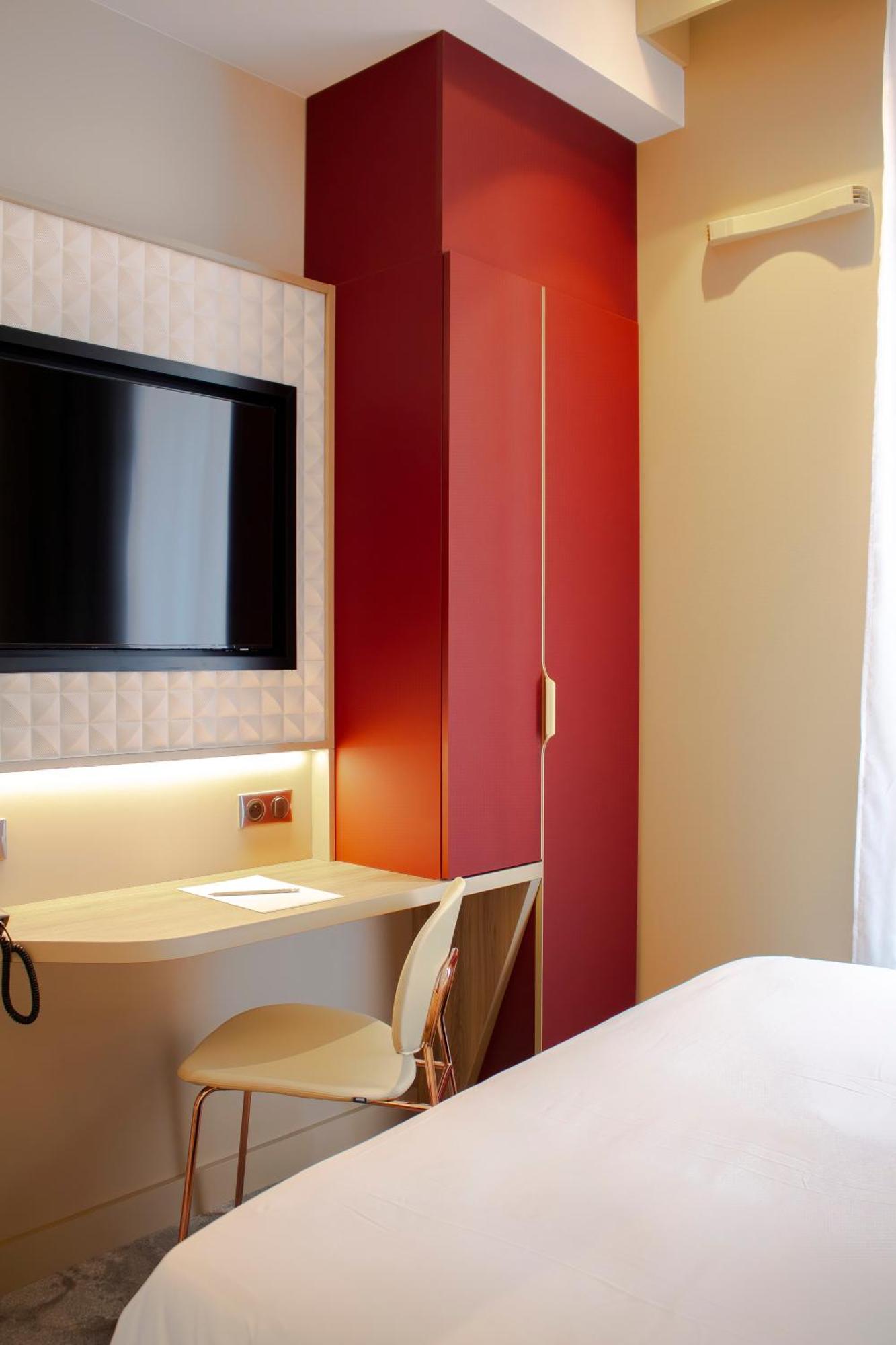 Brit Hotel Limoges Centre Gare Екстер'єр фото