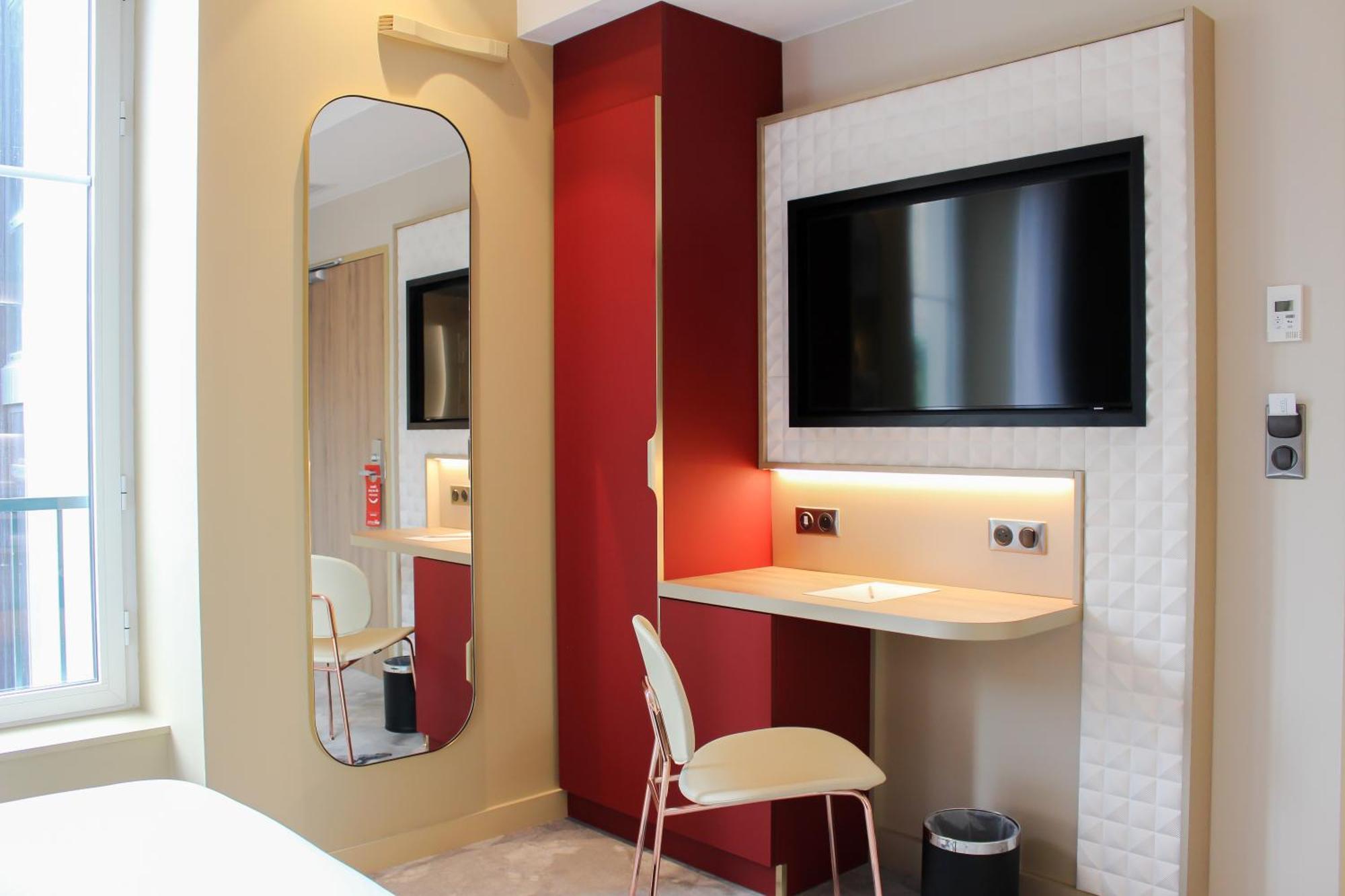 Brit Hotel Limoges Centre Gare Екстер'єр фото